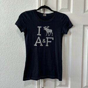 Abercrombie & Fitch - Logo Classic Fitted Tee in Navy Blue w Silver Graphic S: S